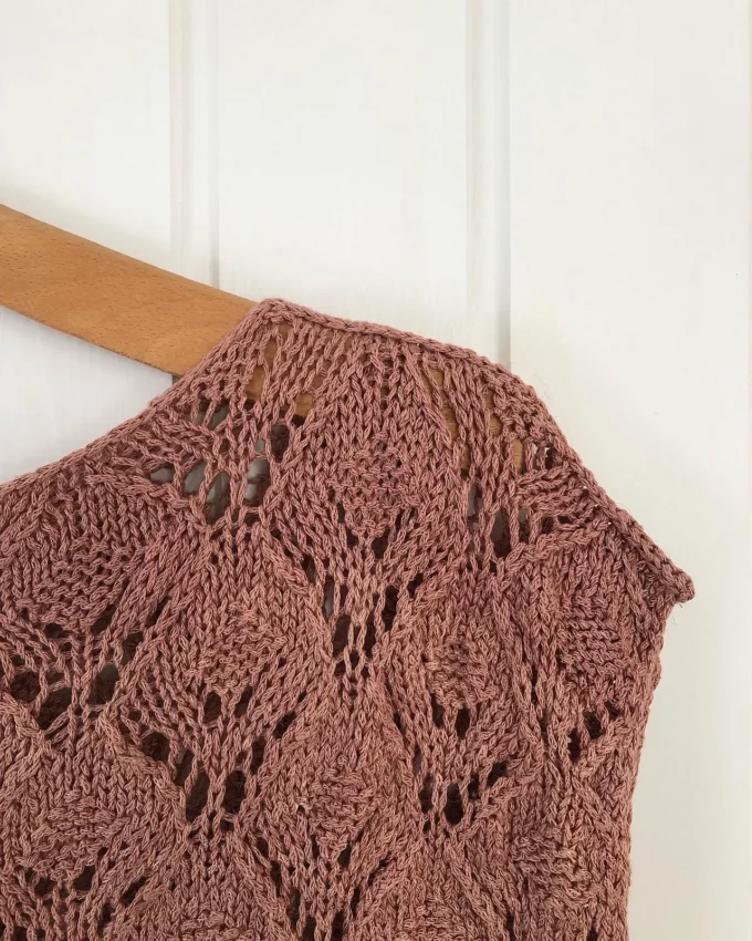 Trine Bertelsen I Hydrangeas Top Leinenvariante