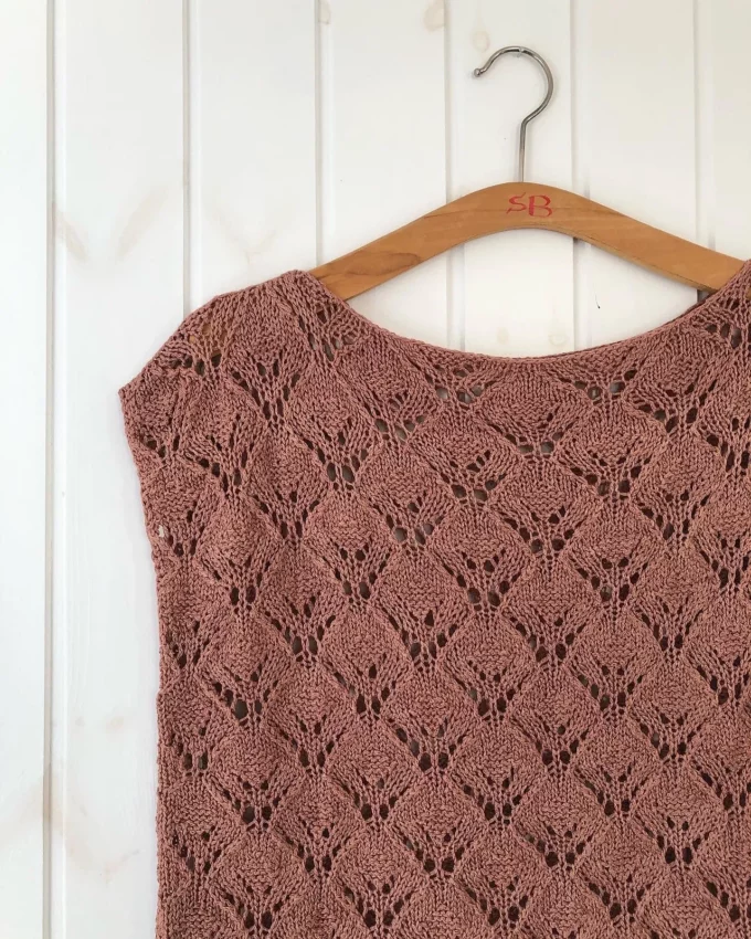 Trine Bertelsen I Hydrangeas Top Leinenvariante