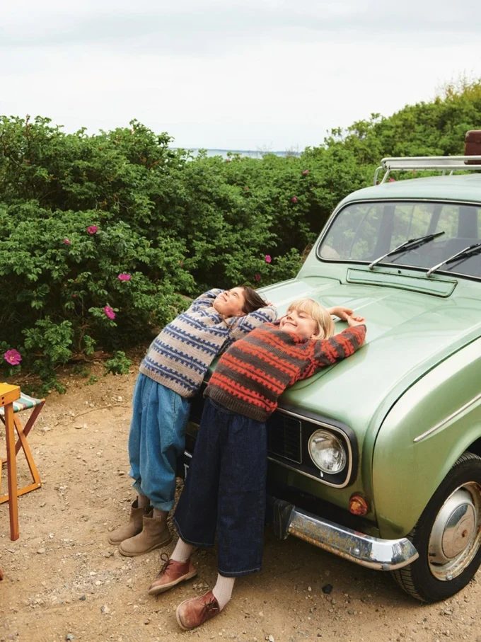 Sandnes Garn I Ridge Sweater Junior 2506-2