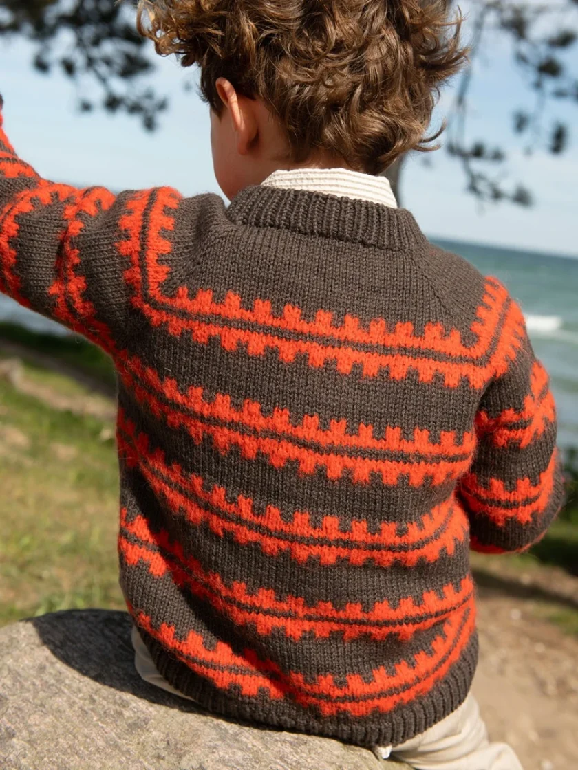 Sandnes Garn I Ridge Sweater Junior 2506-2 – Bild 4