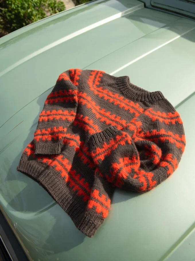 Sandnes Garn I Ridge Sweater Junior 2506-2