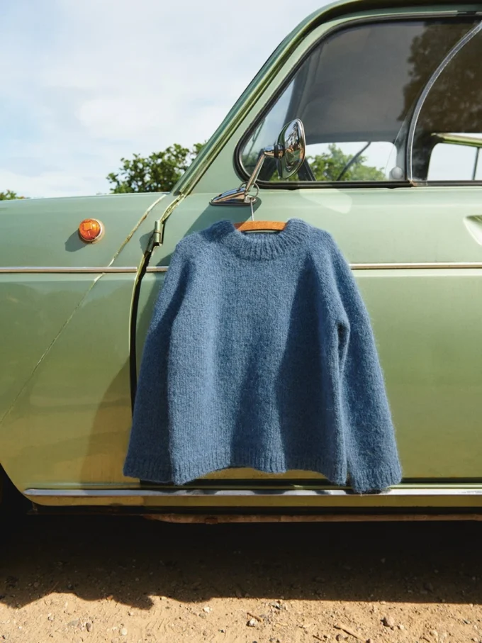 Sandnes Garn I Tiro Sweater Junior 2506-4a