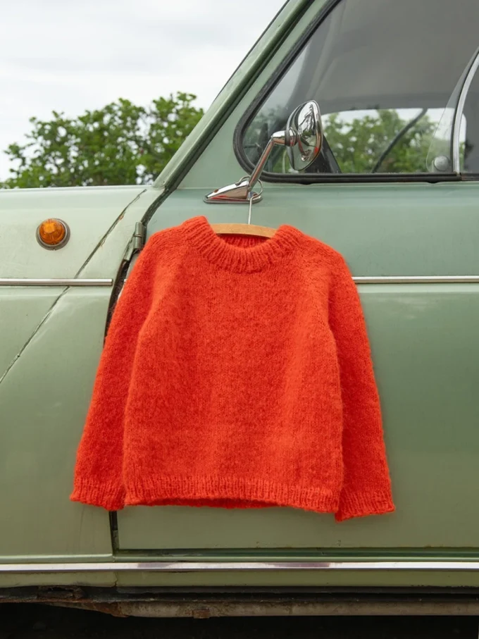 Sandnes Garn I Tiro Sweater Junior 2506-6