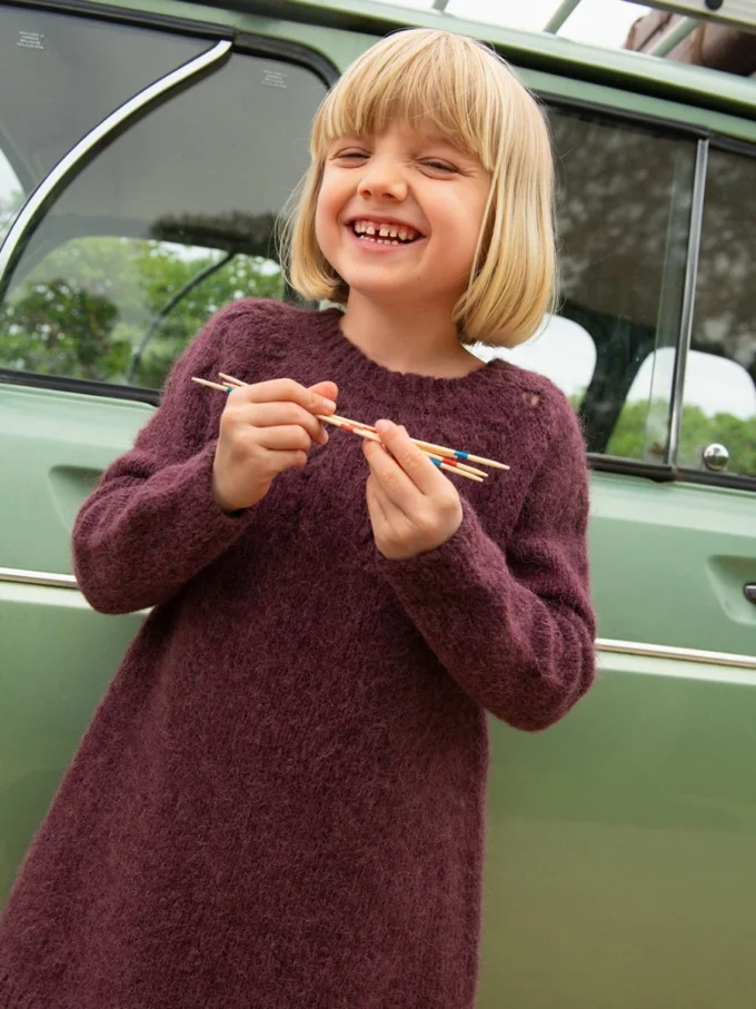 Sandnes Garn I Sweet Pea Dress Junior 25506-8