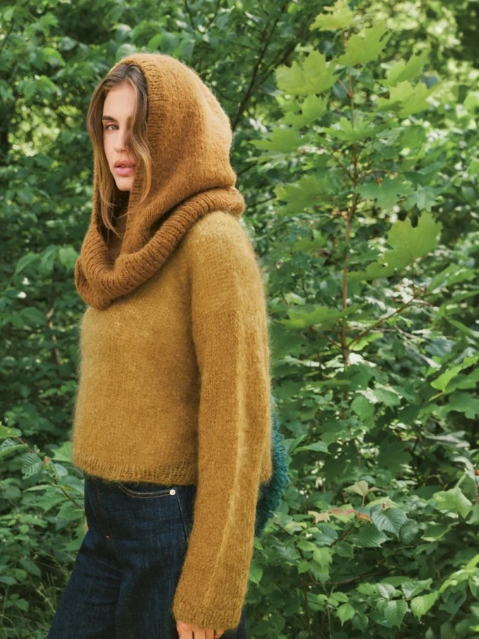 Sandnes Garn I Snuggle Hood (monochron) 2507- 11a