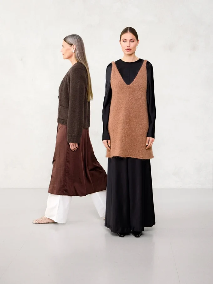 Sandnes Garn I Meadow Dress 2507- 9