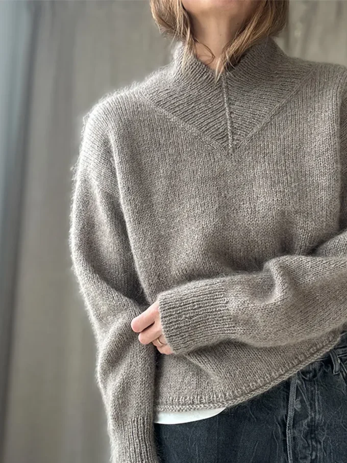 Otherloops I High V Loop Sweater