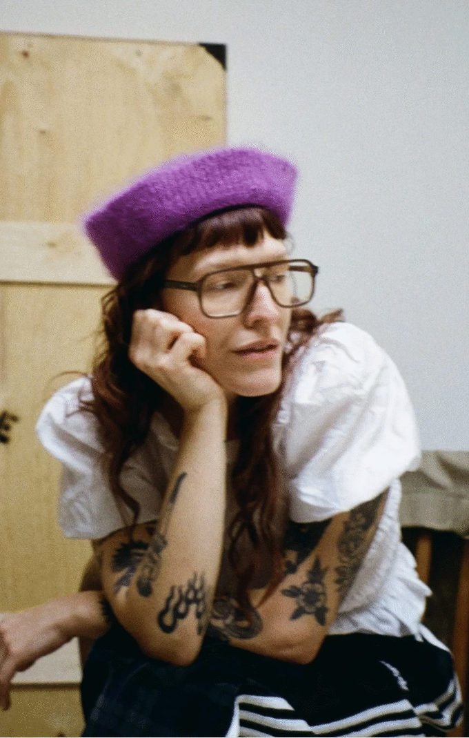 Bitte mach das I Danube Hat