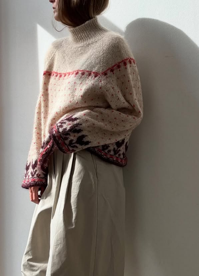 Otherloops I Flower Loop Sweater