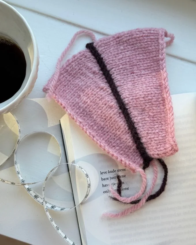 PetiteKnit I Linea Sweater