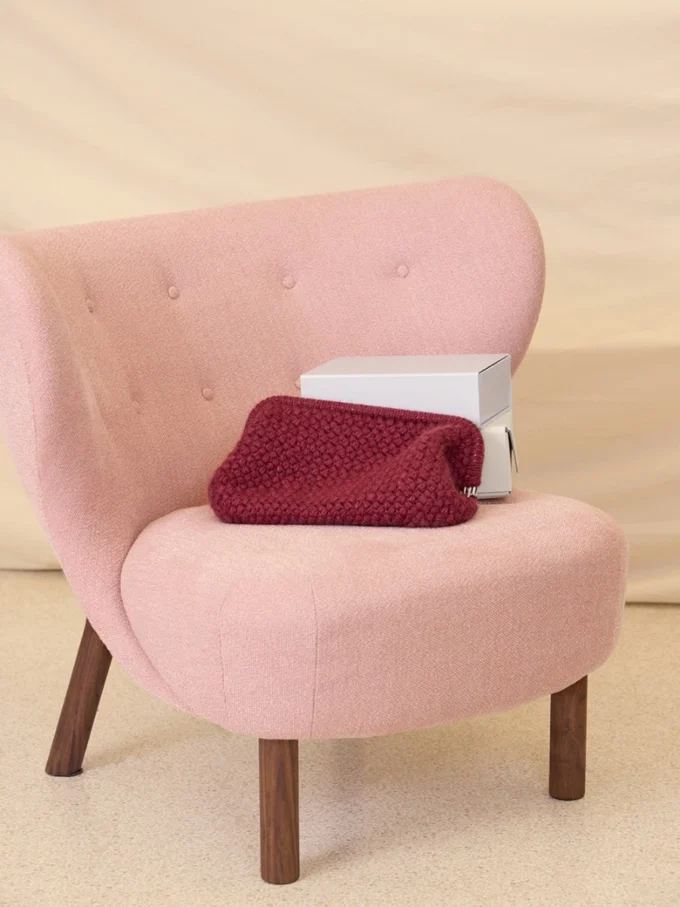 Sandnes Garn I Basket Clutch (2502-1)