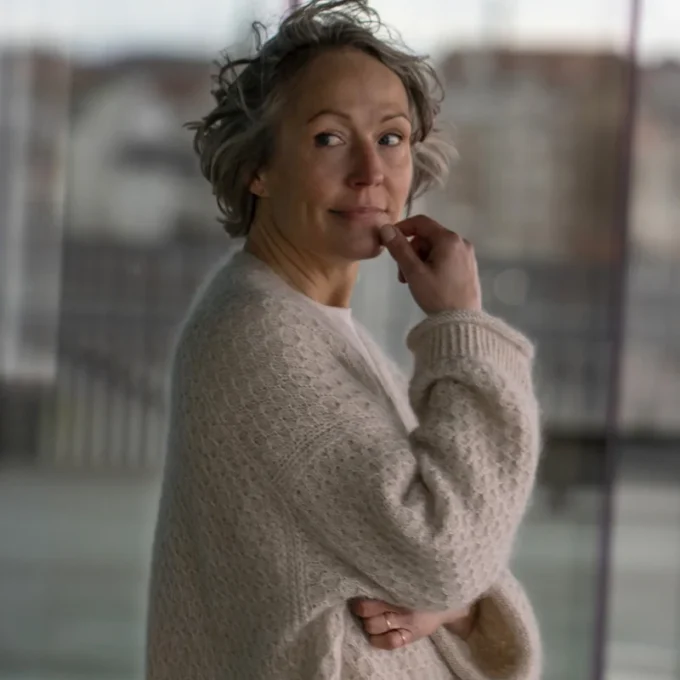 Anne Ventzel I Honey Cocoon