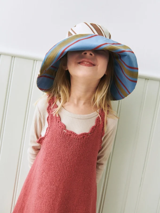 Sandnes Garn I Roselyn Dress Junior (2603-1)