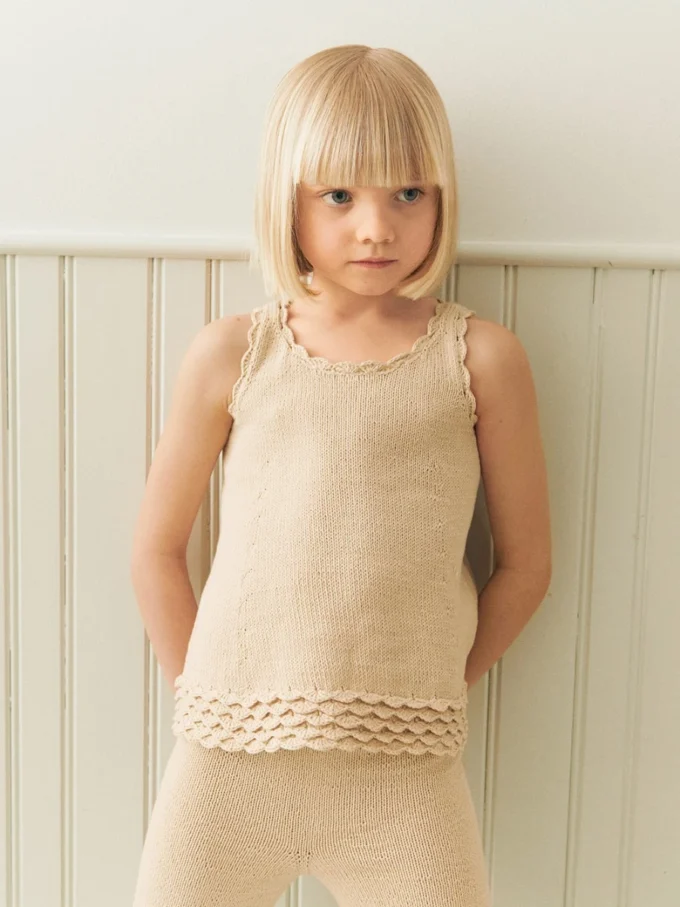 Sandnes Garn I Roselyn Singlet Junior (2603-4a)