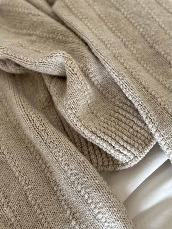 Otherloops I FLOW LOOP V NECK