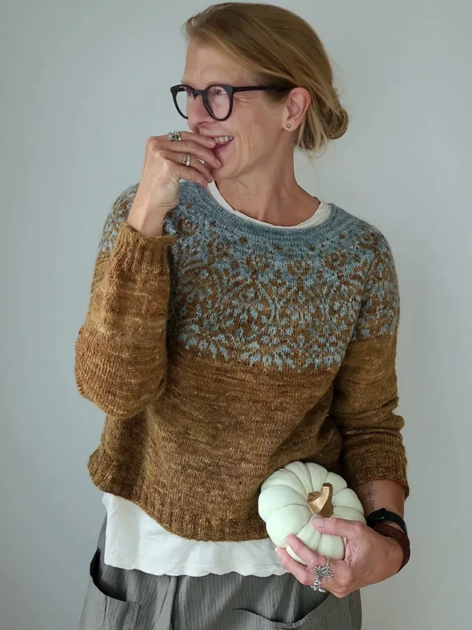 Elenor Mortensen I Speculoos Sweater