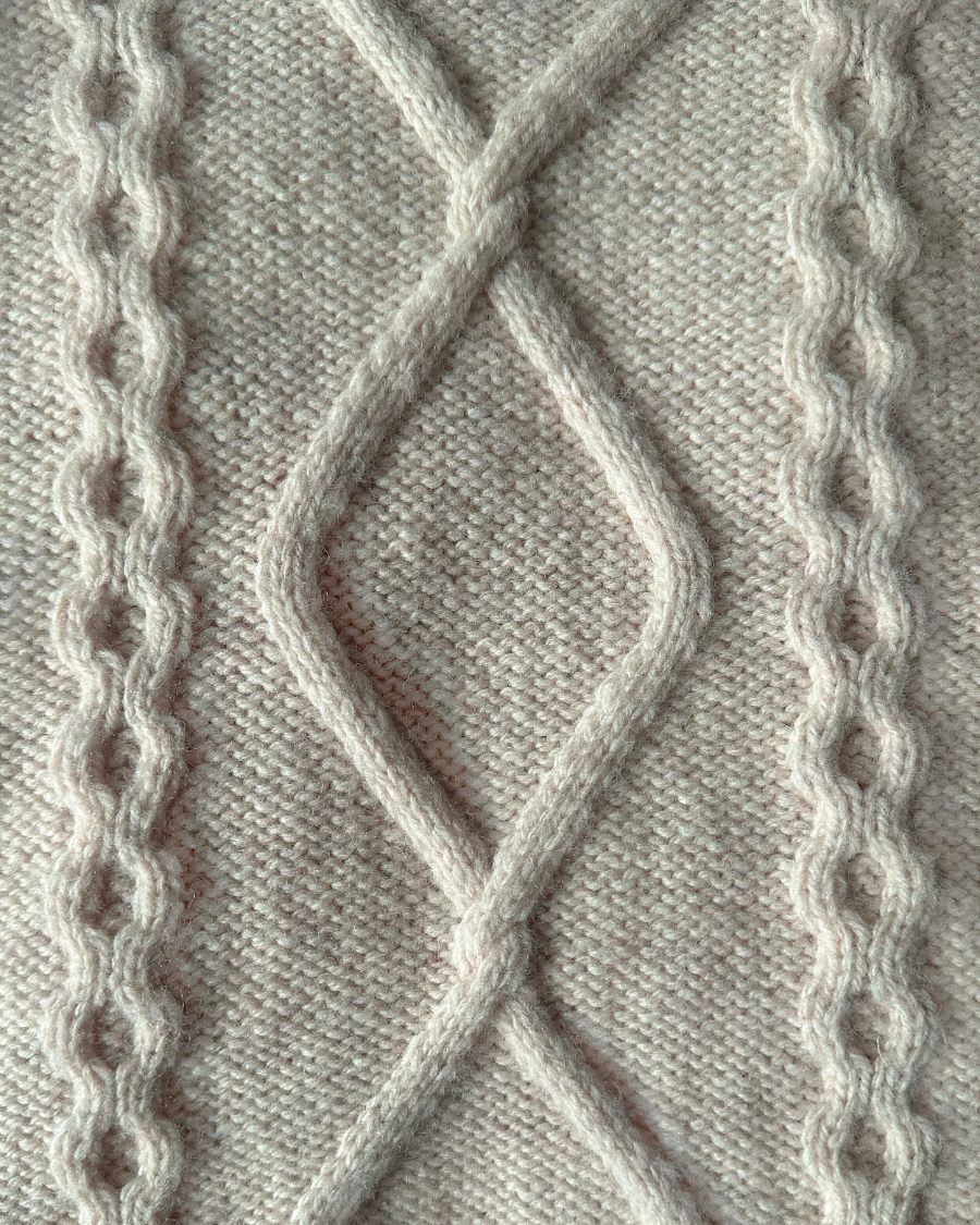 PetiteKnit I Saga Sweater – Bild 4