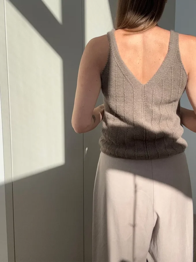 Otherloops I FLOW LOOP TOP