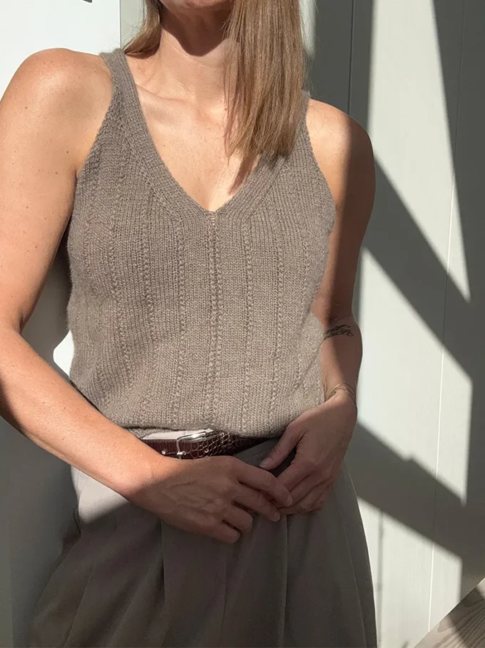 Otherloops I FLOW LOOP TOP