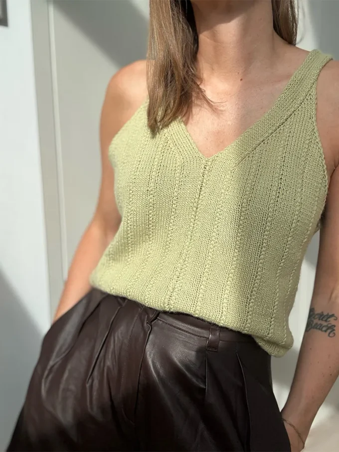 Otherloops I FLOW LOOP TOP