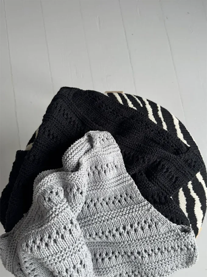Otherloops I Lacy Loop Top