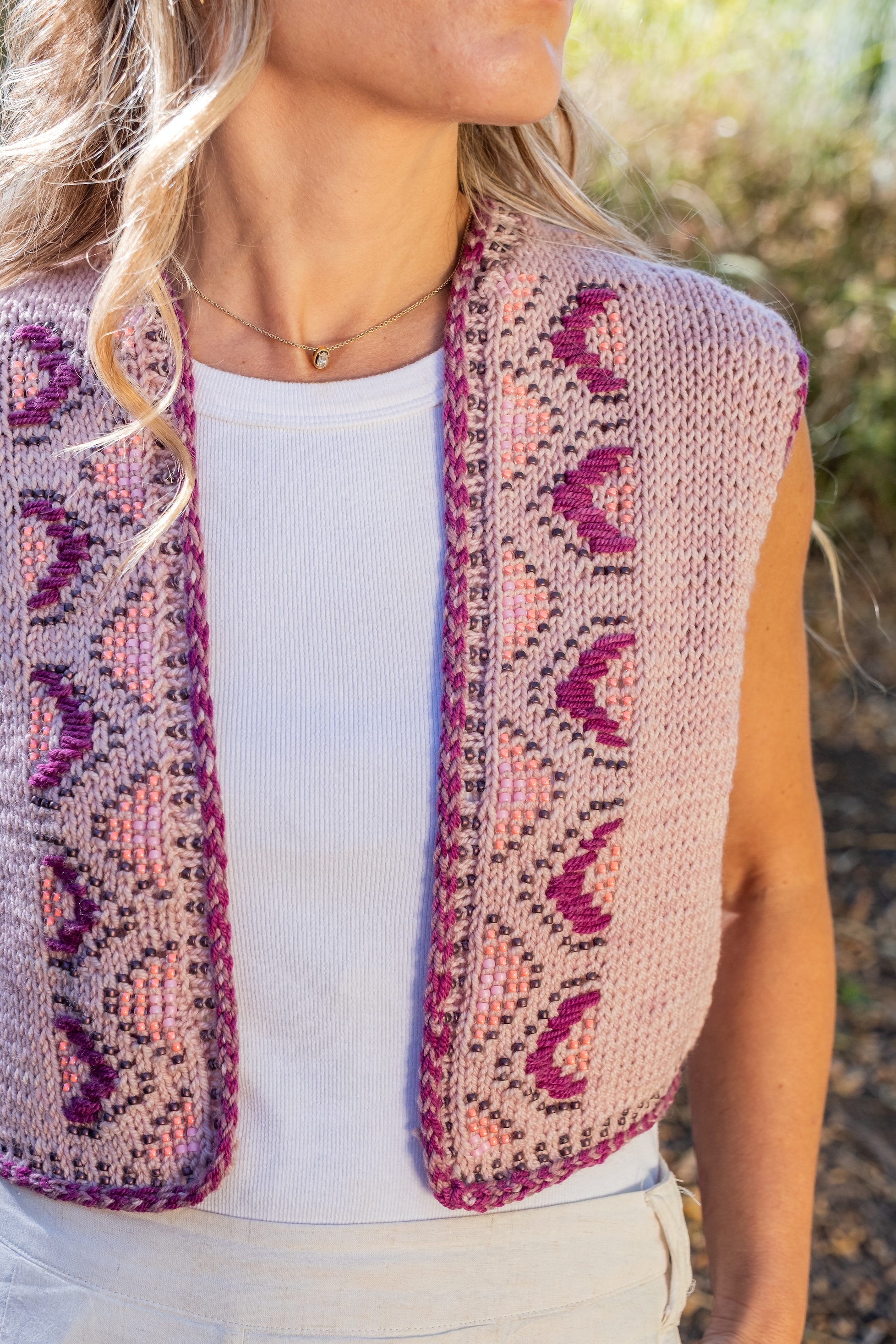 Laine Magazine I Shine! Knitting with Beads **VORBESTELLUNG** – Bild 5