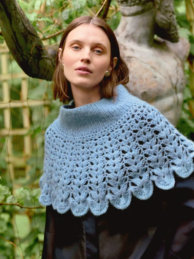 Sandnes Garn I Flowerfield Poncho 2606-15