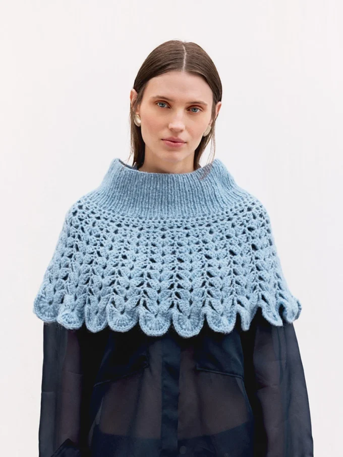 Sandnes Garn I Flowerfield Poncho 2606-15