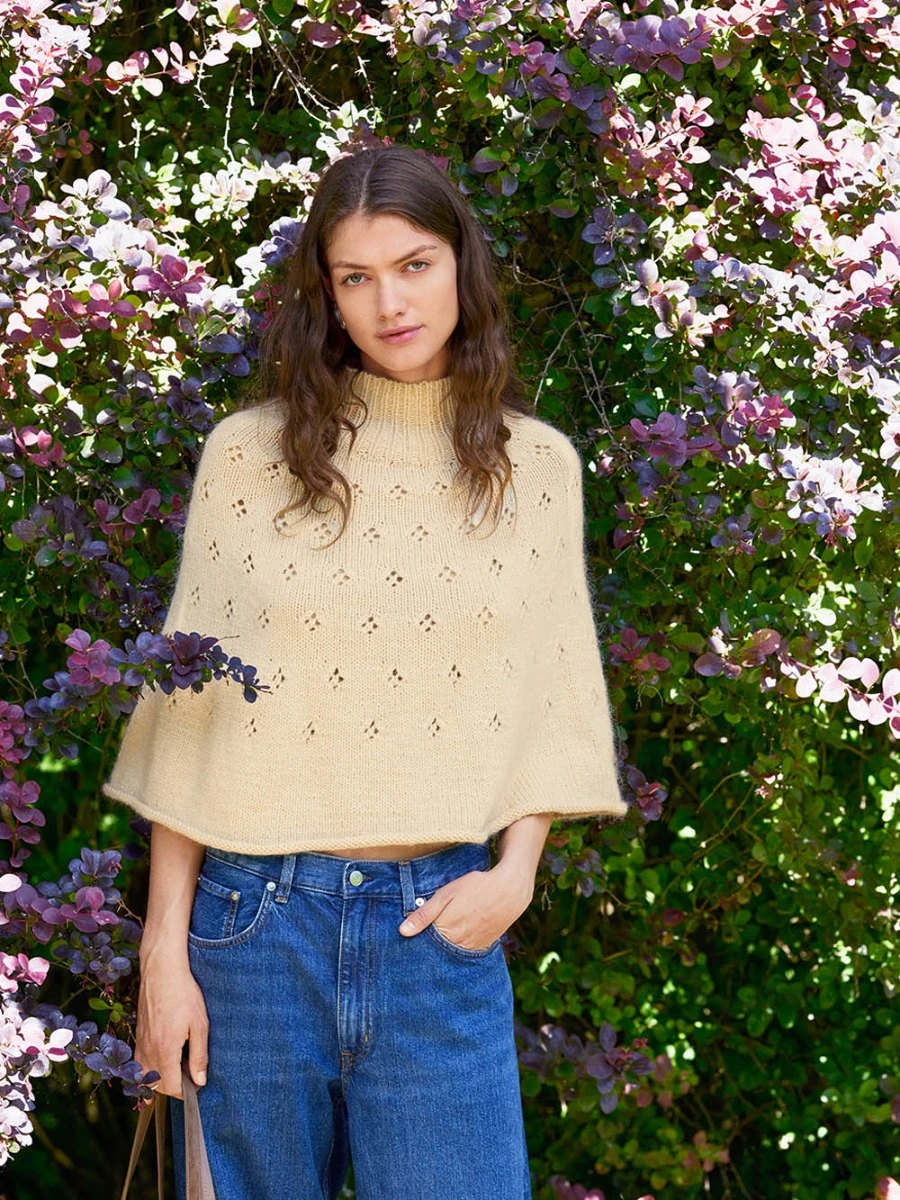 Sandnes Garn I Elodie Poncho 2606-2
