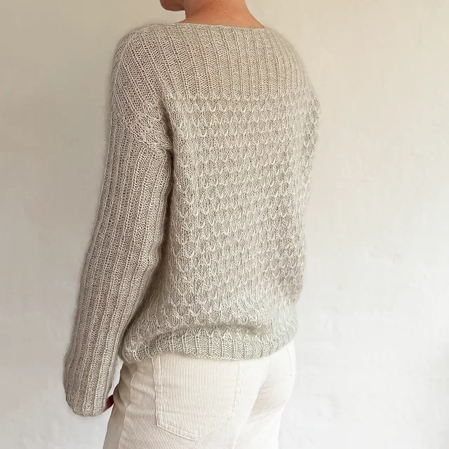 Odd Row I Quill Blouse