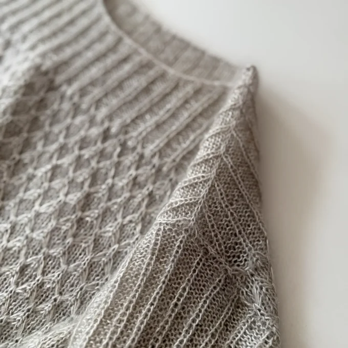 Odd Row I Quill Blouse