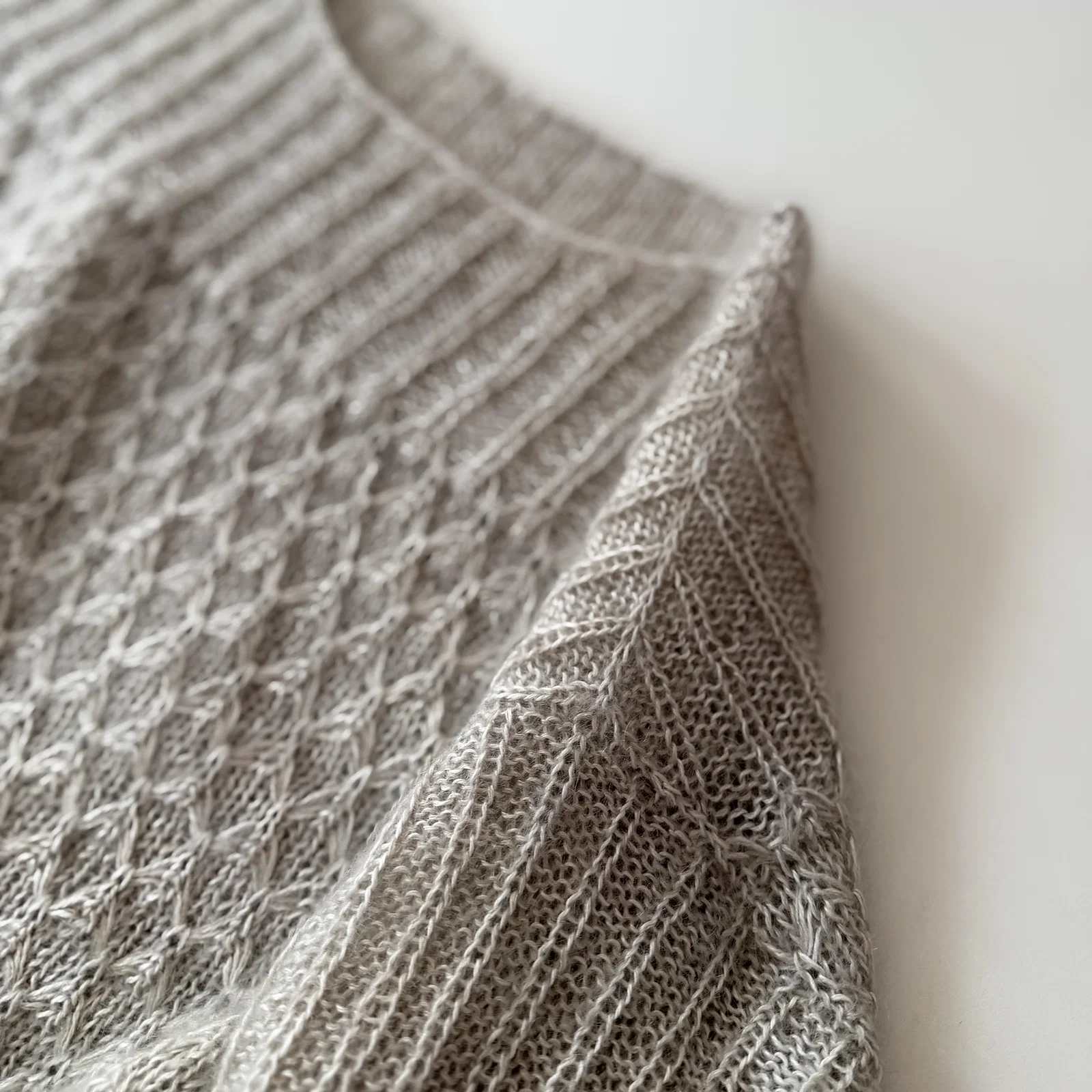 Odd Row I Quill Blouse – Bild 8