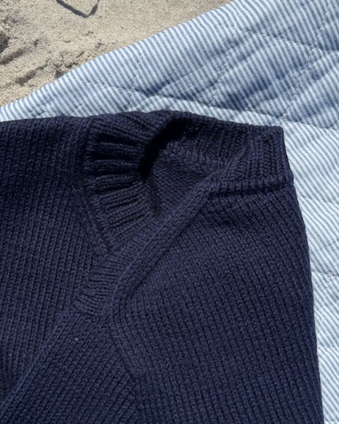 PetiteKnit I Vega Sweater