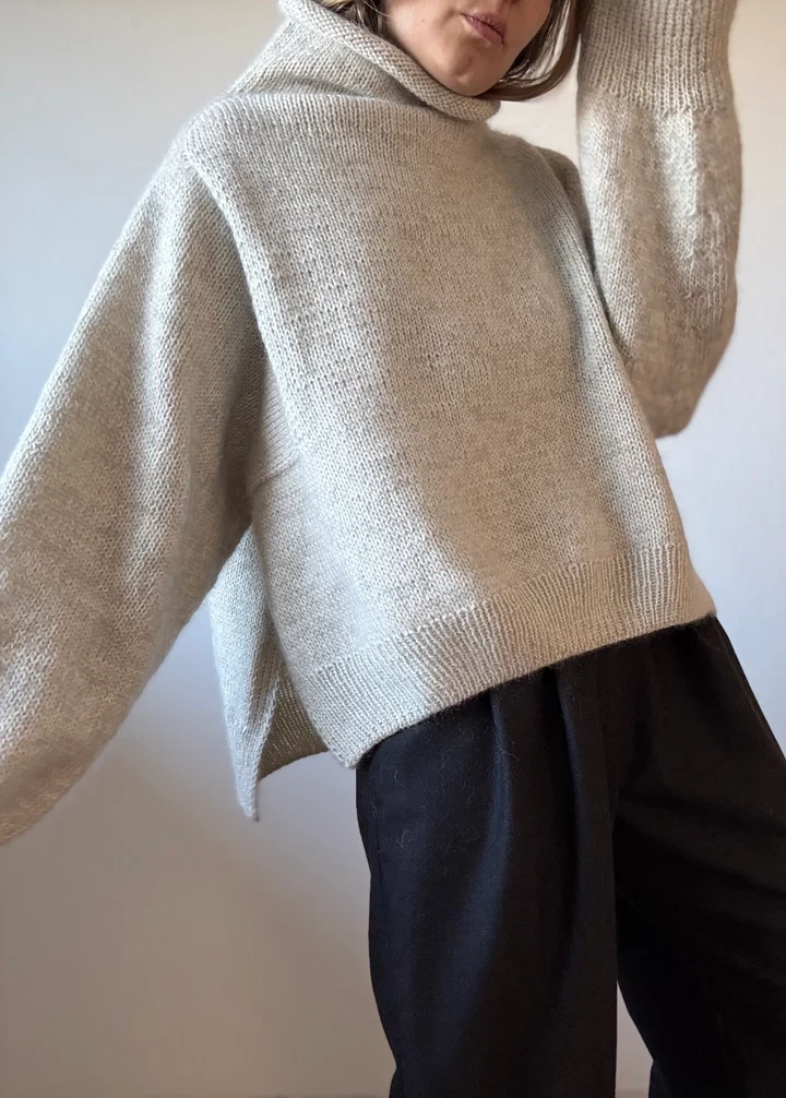 Aegyoknit I Volare Cape Sweater - Jensen Yarn