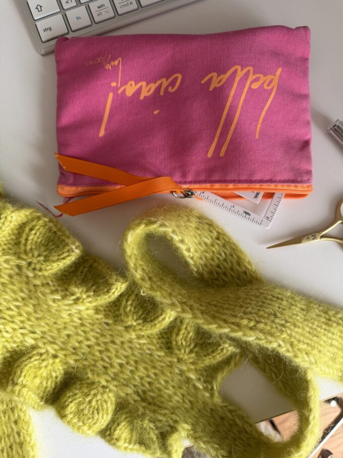 Knitsi Fritzi I Ruffle Truffle