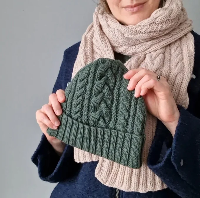 Lisa Hannes I Cloudberry Hat