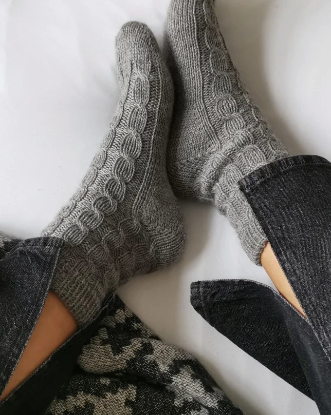 Paula-m I ZOLA Socken