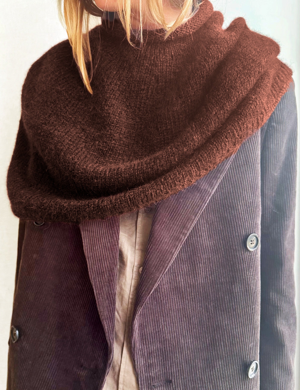 Le Knit I Plain Yoke Poncho – Bild 4