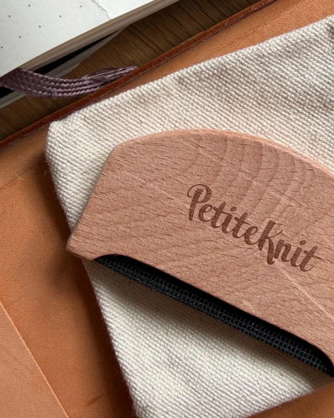 PetiteKnit I Wollkamm